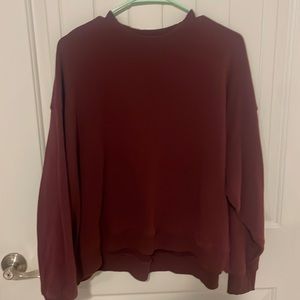 Maroon cru neck